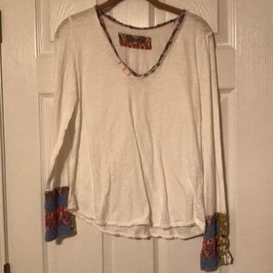 Anthropologie v-Neck long sleeve t-shirt